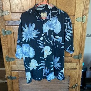 Hawaiian shirt
